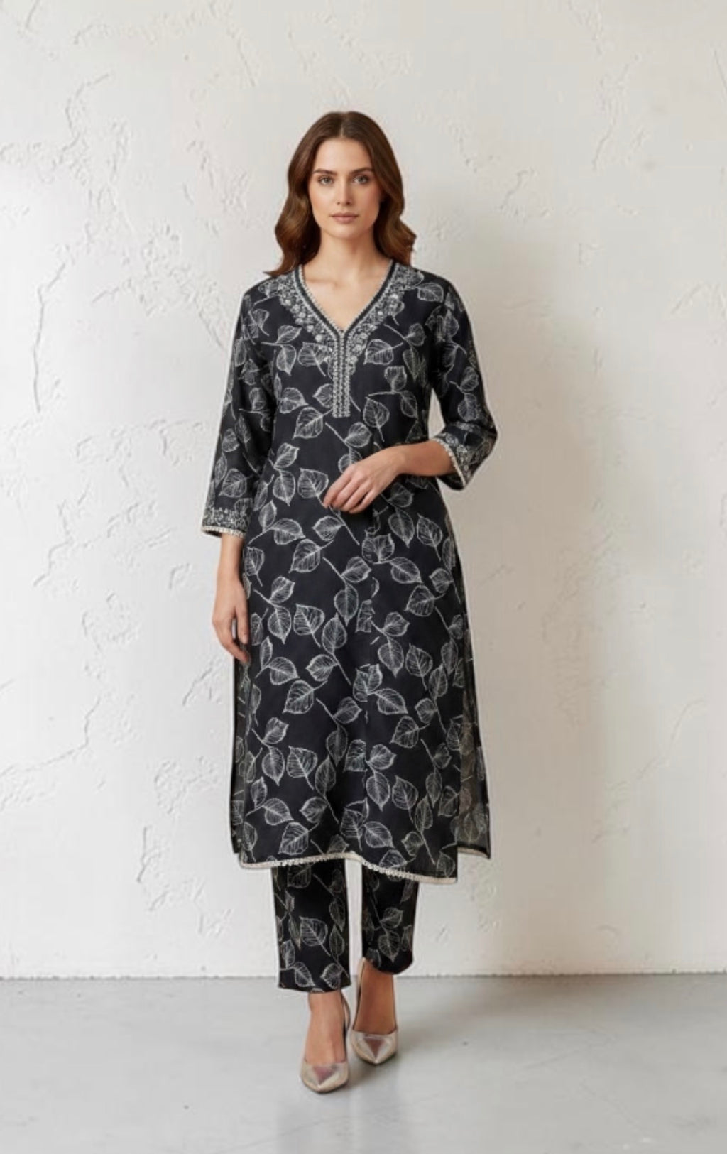 2 Piece Stitched Black and White Lawn Suit - Designer Inspired by Khaadi (BW04)