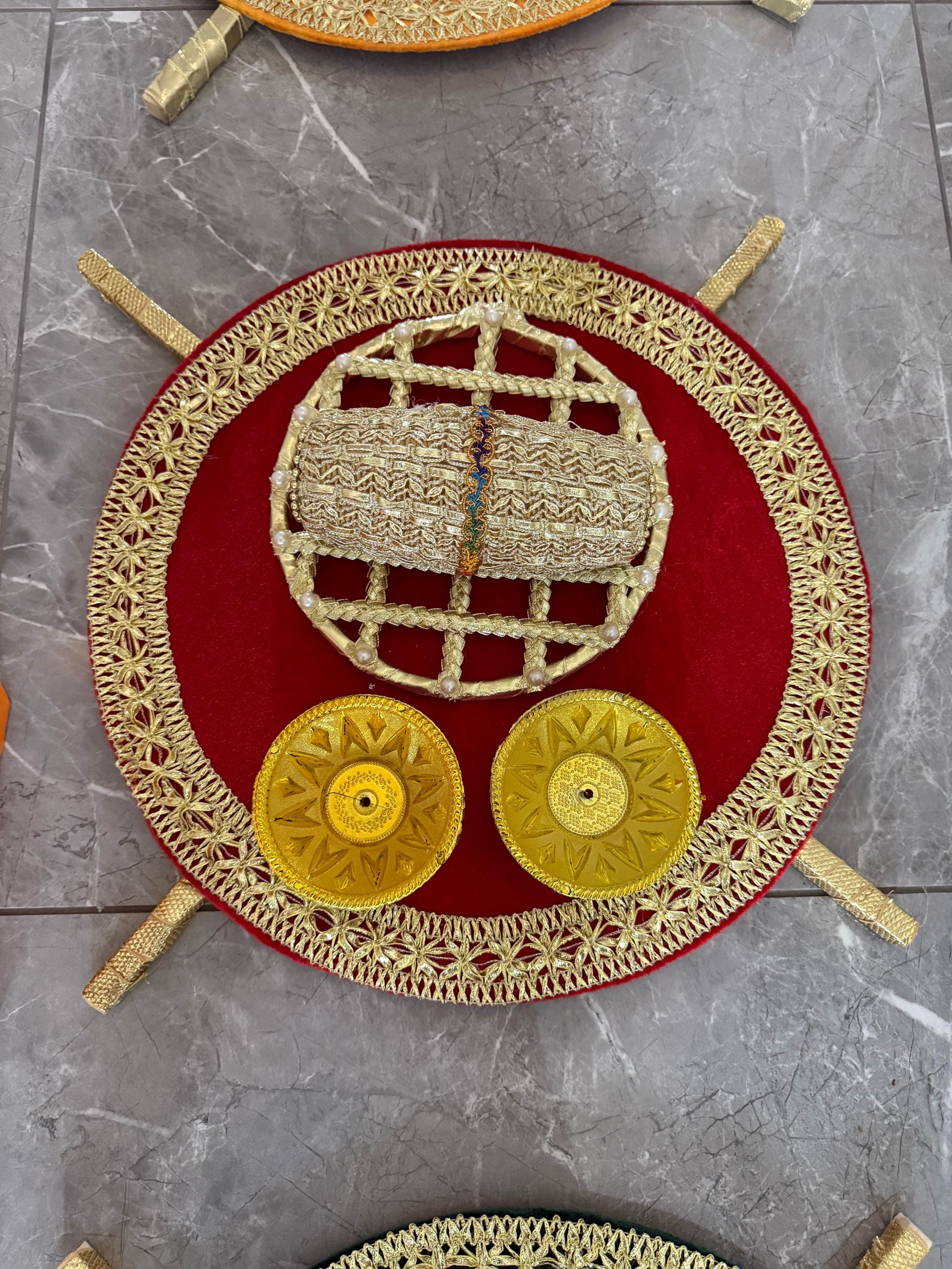 UK Based - Gold Diyas - Perfect for adding creativity to Mehndi Thaals